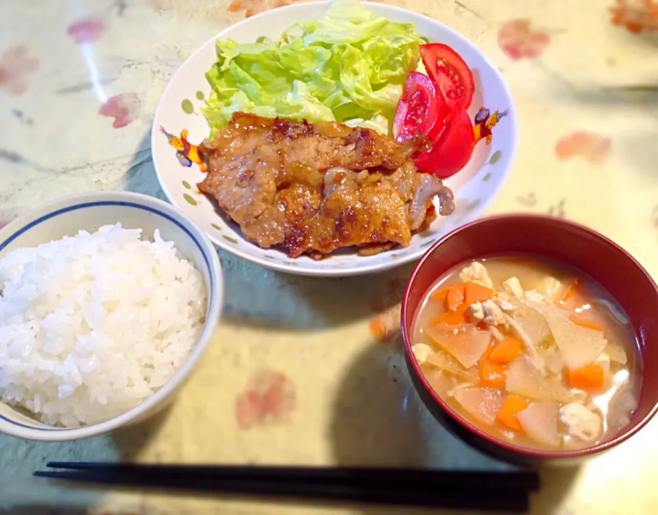 しょうが焼きとけんちん汁|星の屑さん