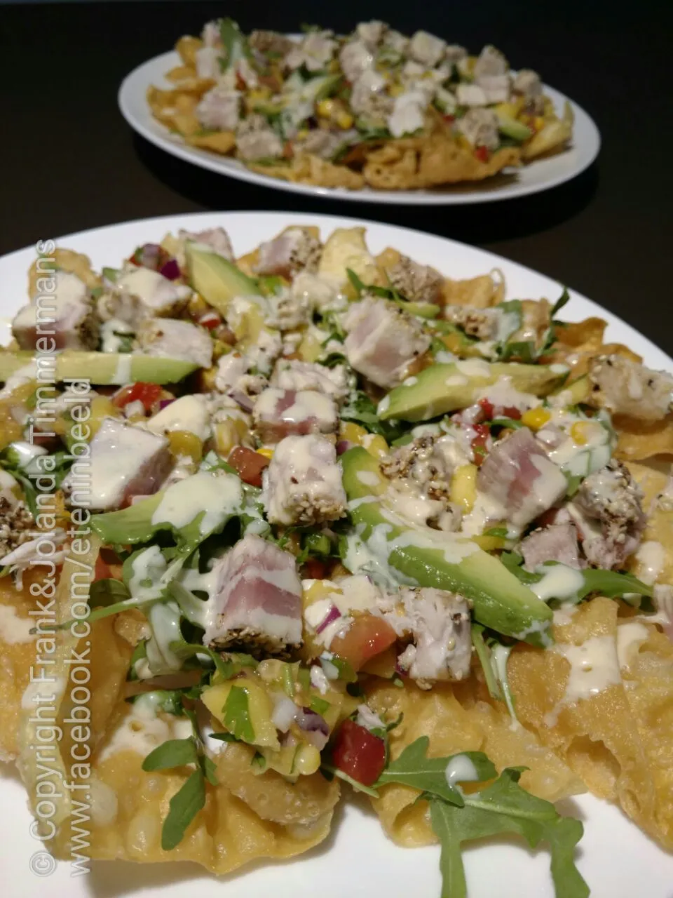 Tuna with fried wonton sheets|Frank&Jolanda - Eteninbeeldさん