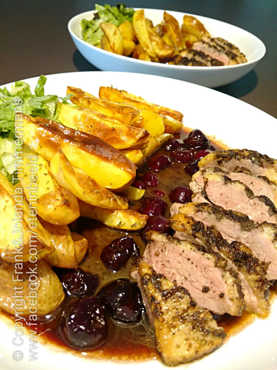 Duck breast, Cherry sauce and baked potatoes|Frank&Jolanda - Eteninbeeldさん