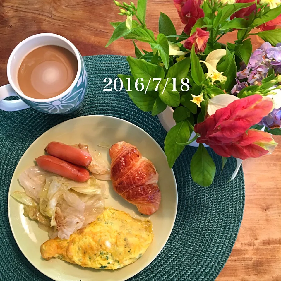 Snapdishの料理写真:朝ごはん  2016・7・18|ローゼルさん