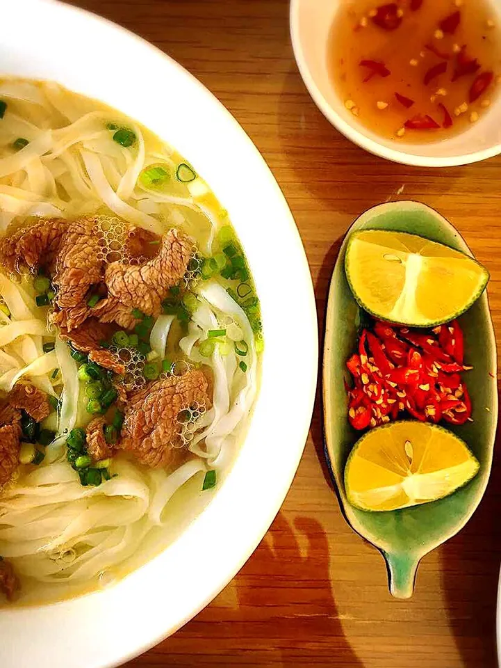 Pho Bo Beef Noodles in HCMC Vietnam|jirawanさん