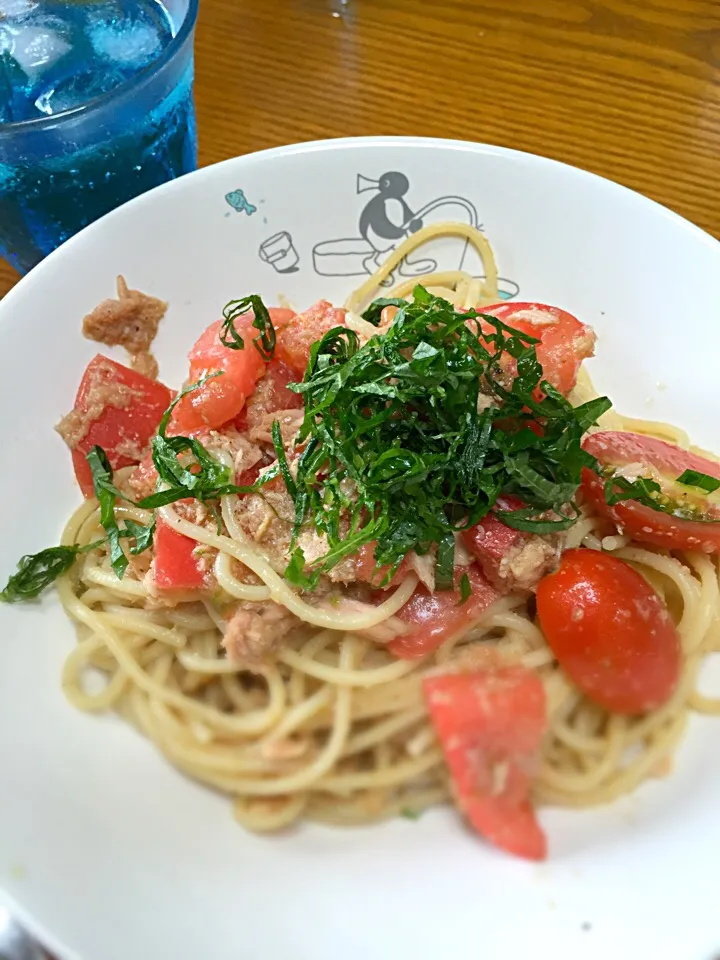 トマトの冷製パスタ🍅🍝|かよっぺさん