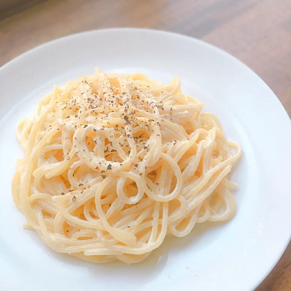 休日のお昼
・レモンクリームパスタ|akiさん