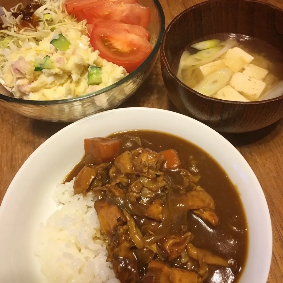 チキンカレー&マカロニサラダ♪|ルイさん