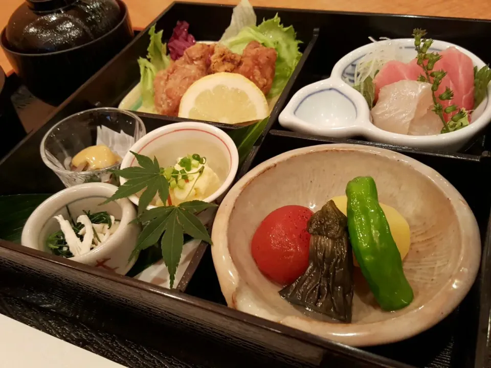 Snapdishの料理写真:お弁当 #ランチ #和食 #西麻布|安達正幸さん