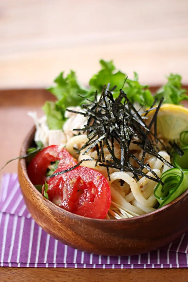 万能酢しょうがでサラダうどん|いづみさん