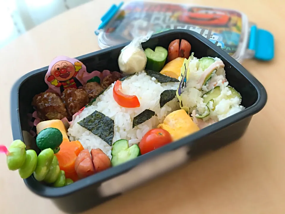 Snapdishの料理写真:年少息子のパトカー弁当|やっこさん