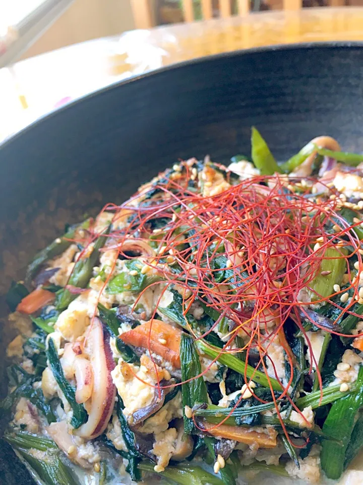 空芯菜とイカとお豆腐の炒め物|矢部肇子さん