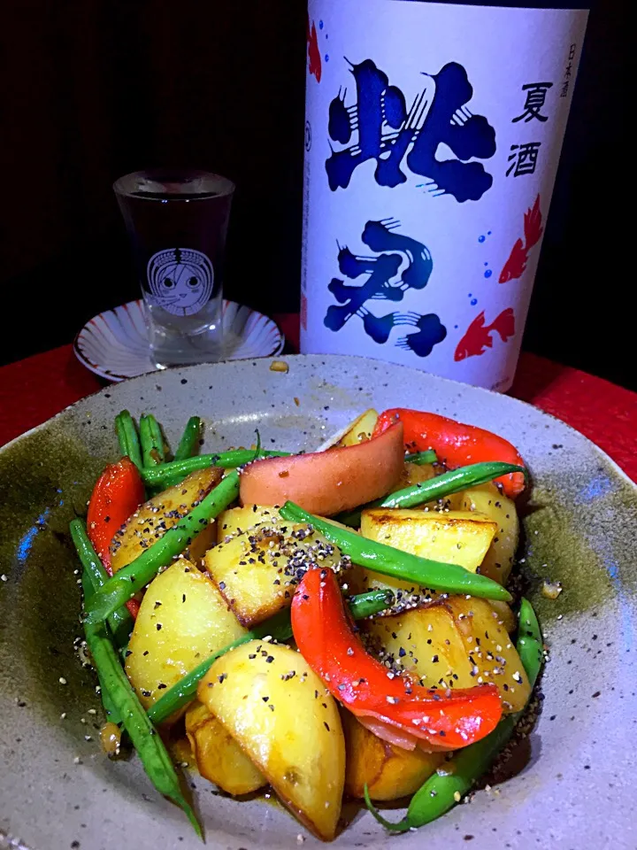 じゃがいもといんげんのニンニク醤油炒め|あつしさん