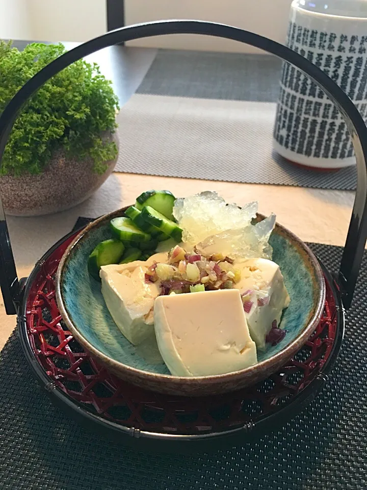 Snapdishの料理写真:ひとみんΨ(*´∀｀)Ψさんの料理 浅もっちゃん漬け豆腐😚💕|kiyoさん