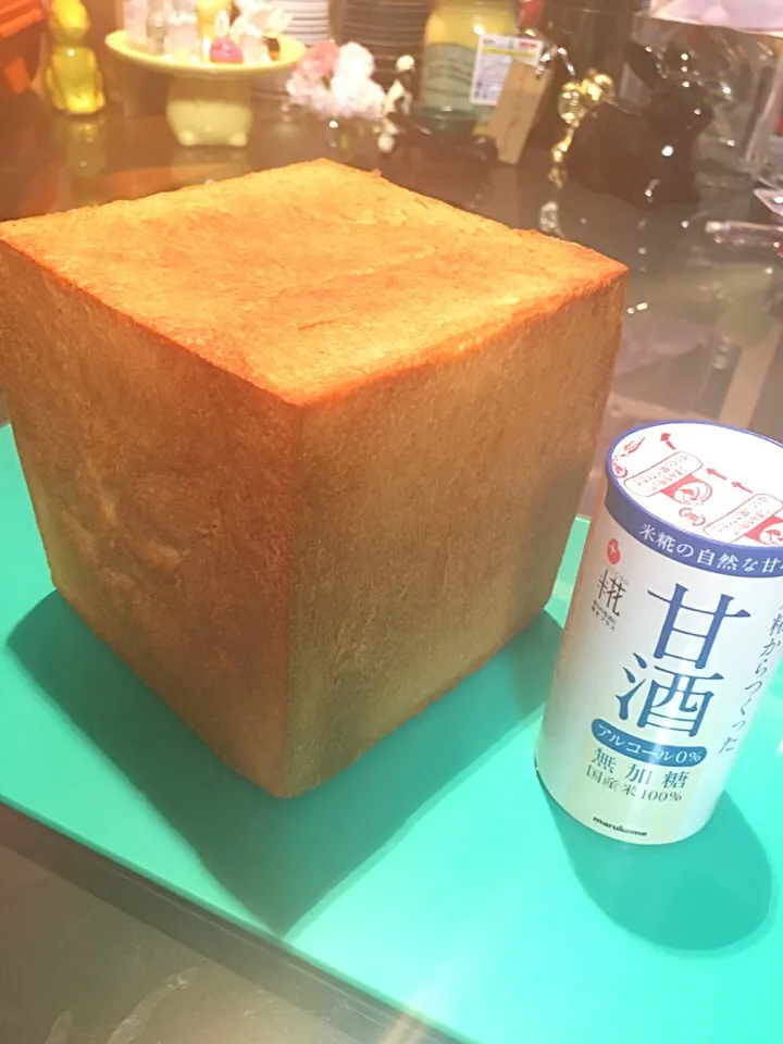 かっくかくな甘酒入り食パン🍞|がうママさん