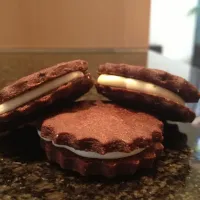 Snapdishの料理写真:Homemade Oreo's|sarahさん