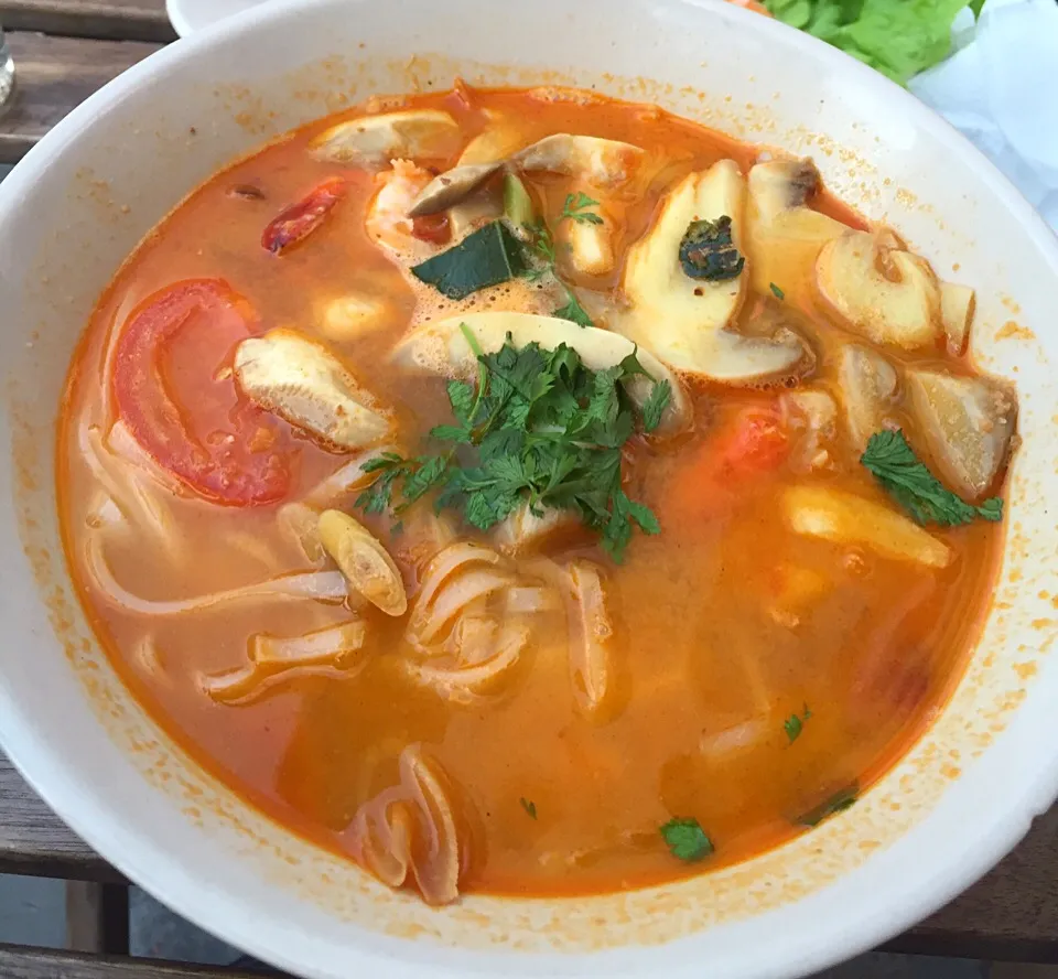 Tom Yum #yummy #spicy @ Yaki Thai-Viet food #brussels 👍🏻😋|Scarlet Chuaさん