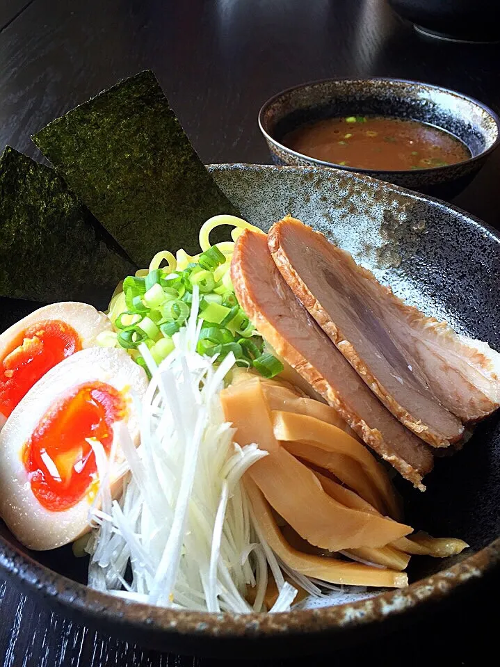 ⭐️自家製濃厚魚介醤油のつけ麺|よっちぃさん