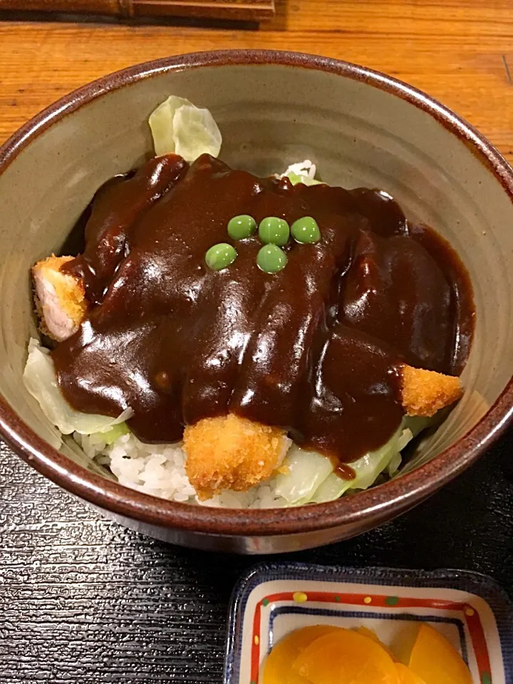 Snapdishの料理写真:【岡山名物】ドミグラスソース カツ丼♪|Shintaro Yanoさん