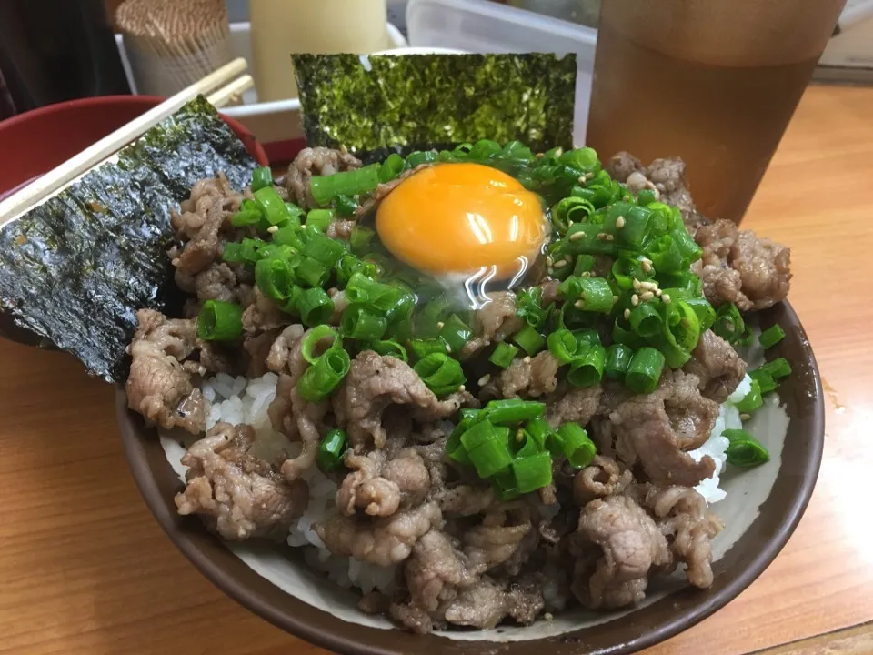 ネギ塩カルビ丼|さのすけさん