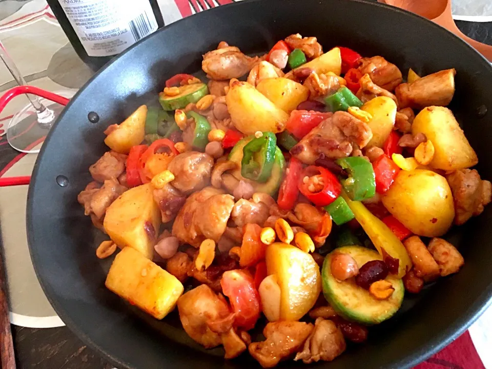 チキンと野菜のジューシーサンバル炒め！早い安い旨い、ちょっと辛い🌶食べながらどんどん食欲増進♡|ふかرさん