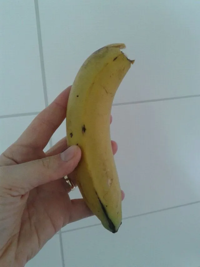 Snapdishの料理写真:banana para o lanche do meio da manhã!|Danielaさん