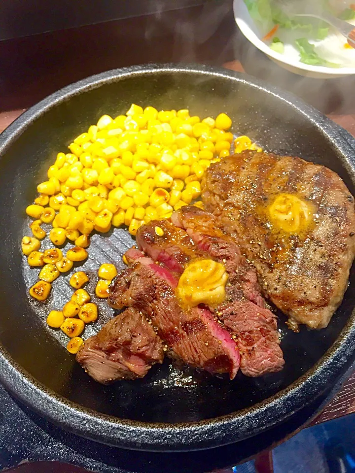 Snapdishの料理写真:水道橋店にはあるミックスランチ|yさん