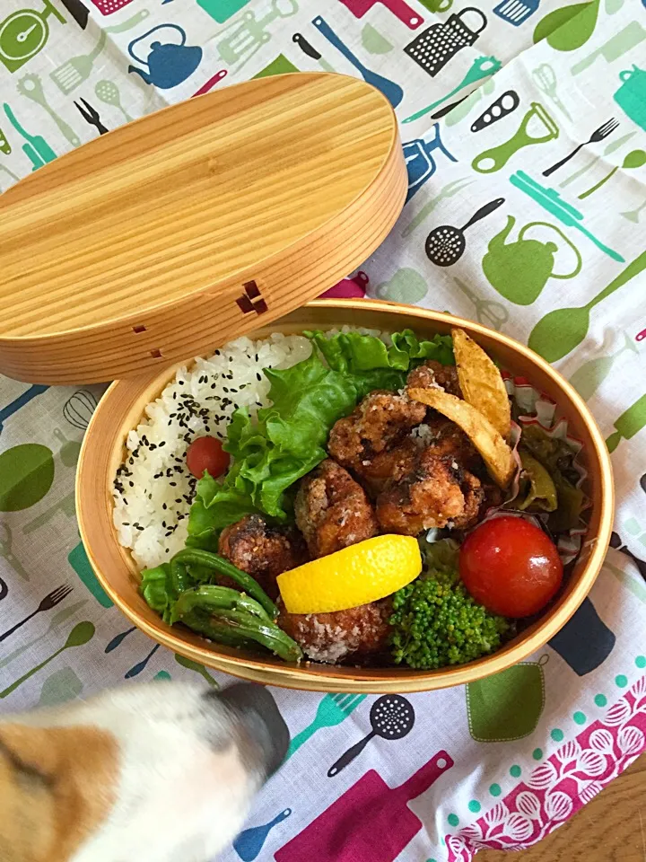 鳥の唐揚げ
ポテトフライ
万願寺とうがらしのを甘辛煮
アボガドサラダ
インゲンソテー
ブロッコリー
トマトのピクルス|mikiさん