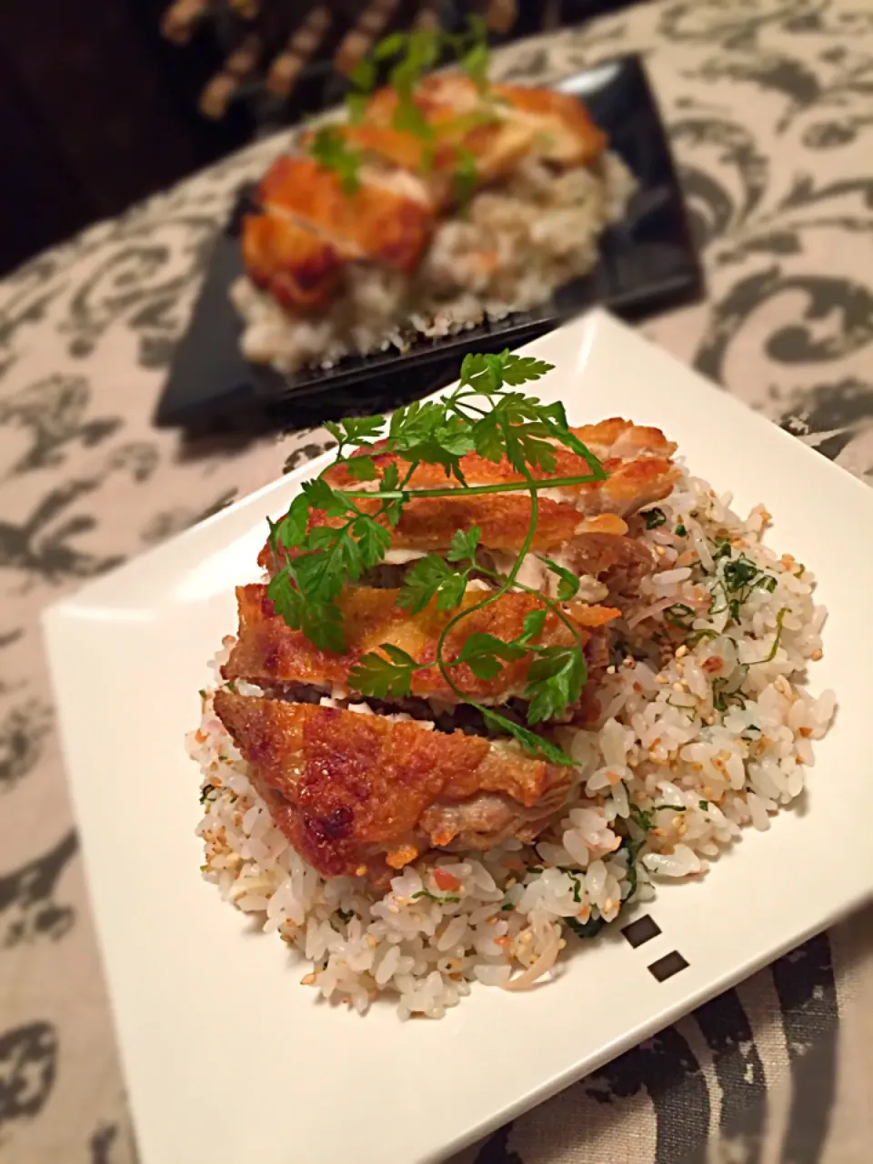 梅と香味野菜の混ぜご飯      鶏の塩焼きのせ〜✌(◔౪◔ )✌|チョッパー＆ホヌさん