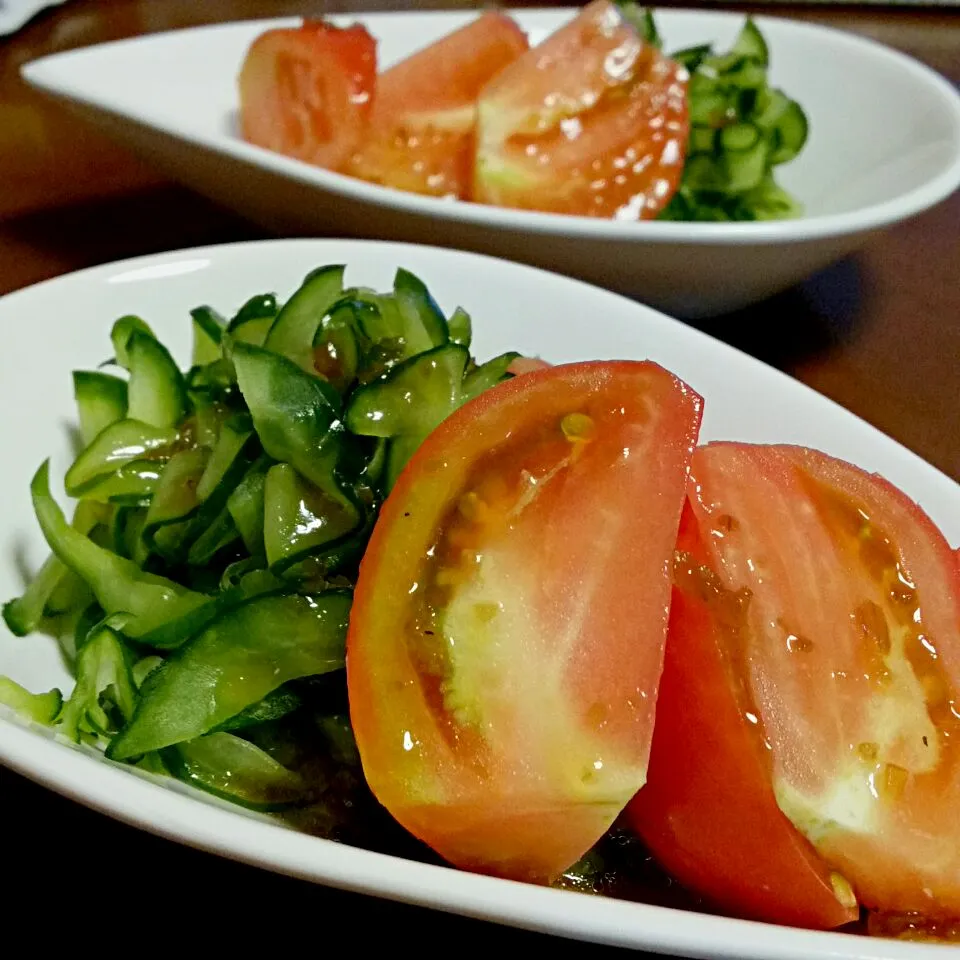 Snapdishの料理写真:🍅トマトとキュウリをたくさんいただきました🙏|ふりるさん