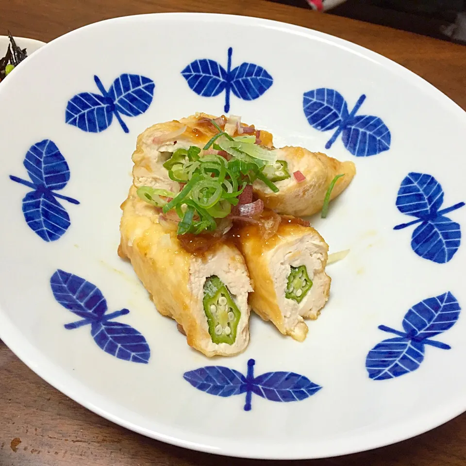 Snapdishの料理写真:ささみのオクラ巻き 梅ソースがけ|May reeさん