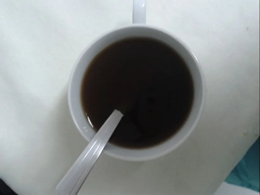 café descafeinado com meia colher de chá de mel.
Hj preciso compensar o dia de ontem...|Danielaさん