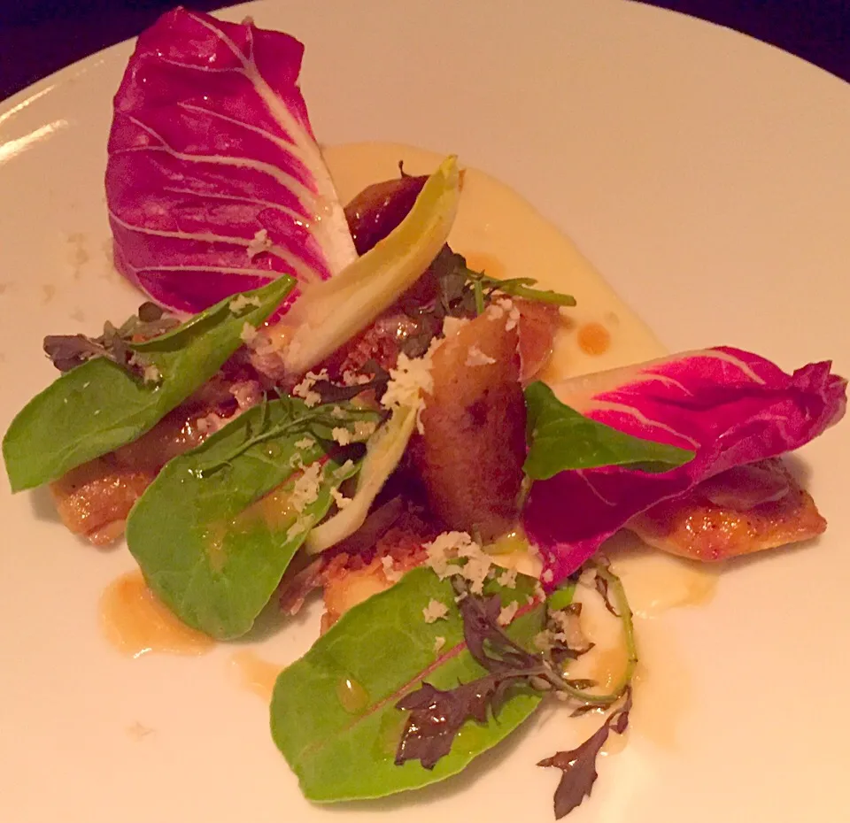 Chicken Oyster, salsify, marrowbone and horseradish cream and pickled walnuts. #DinnerbyHestonBlumenthal London|Scarlet Chuaさん