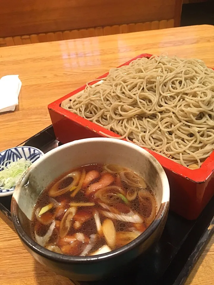 Snapdishの料理写真:会社の近所のお蕎麦屋さん
鴨せいろの元祖らしい。|沼澤宏幸さん