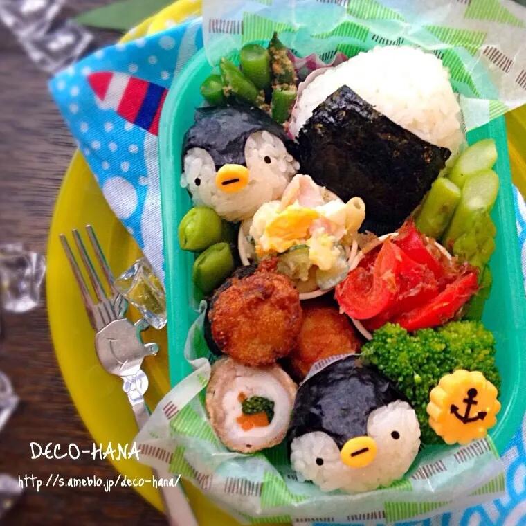 ミニペンギンおにぎりの子ども弁当◡̈⃝♩|さとみ (satomi_foodart)さん