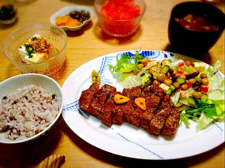 コストコのお肉でステーキ晩ごはん❗|シホさん