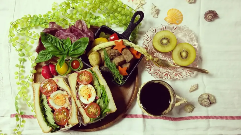 Snapdishの料理写真:朝ごぱん🍞|キム姉さん