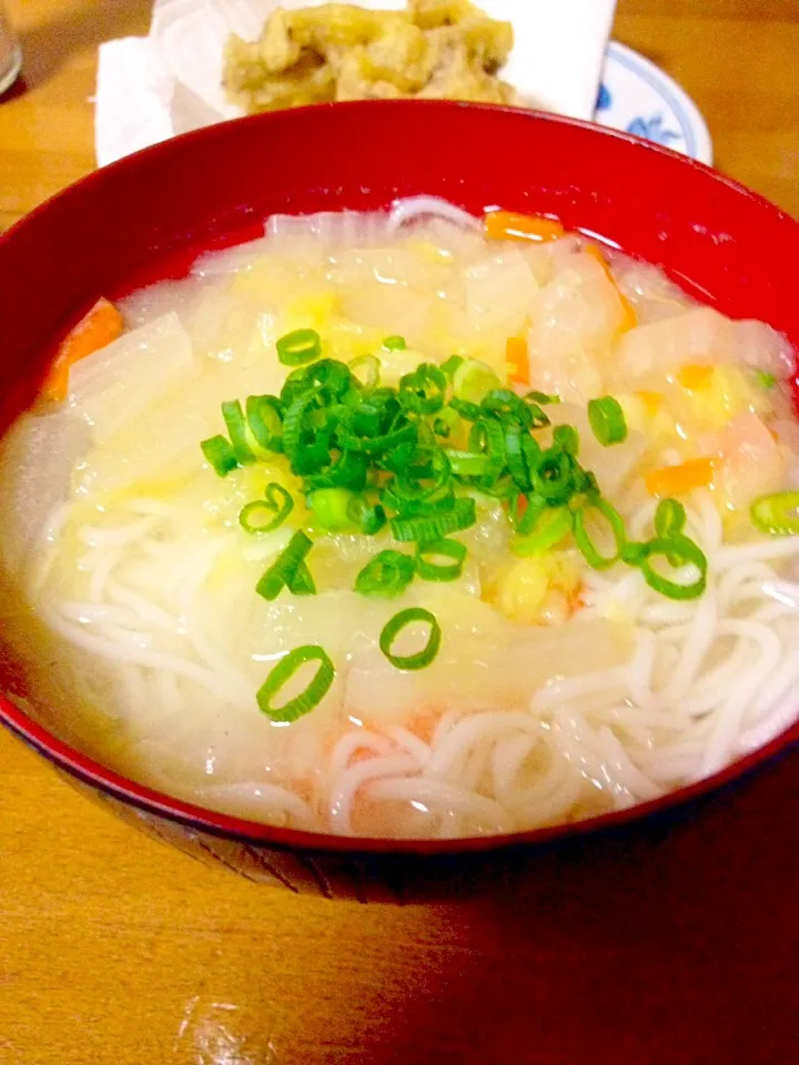 Snapdishの料理写真:ぶっかけ煮麺✨具だくさん味噌汁にぶち込み😆|まいりさん