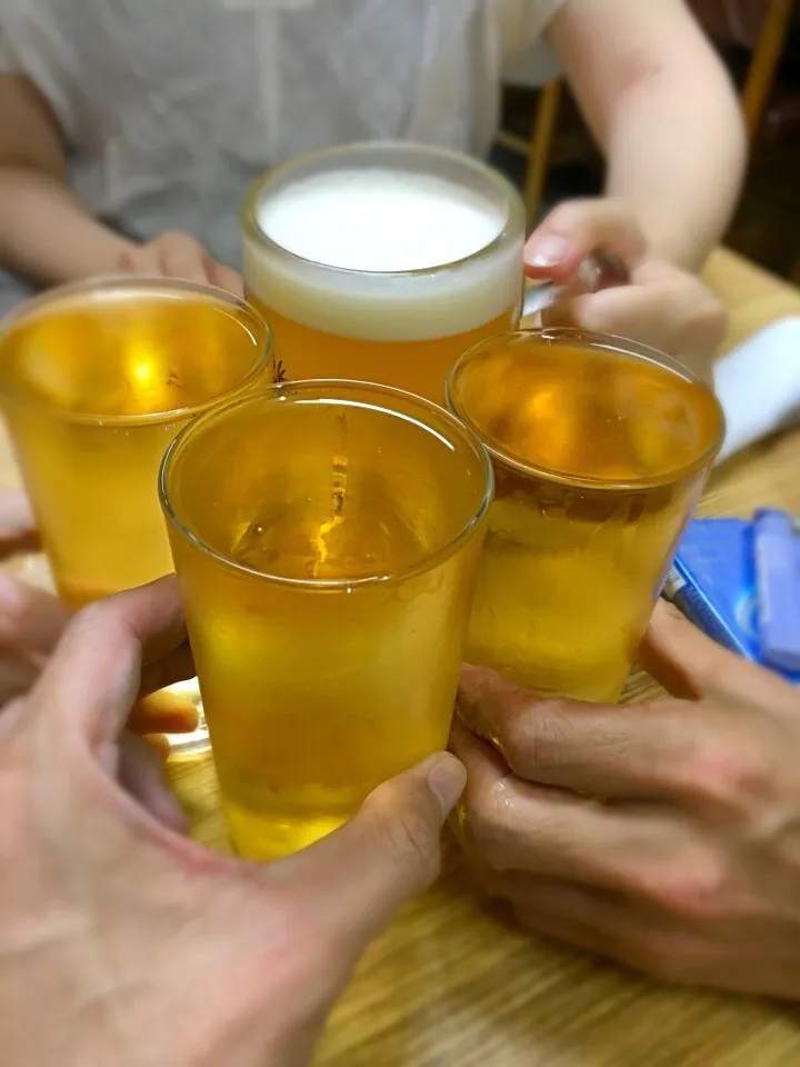 2軒目は下町ホイスハイボールと生ビールで乾杯〜🍻|ゆうじ.さん