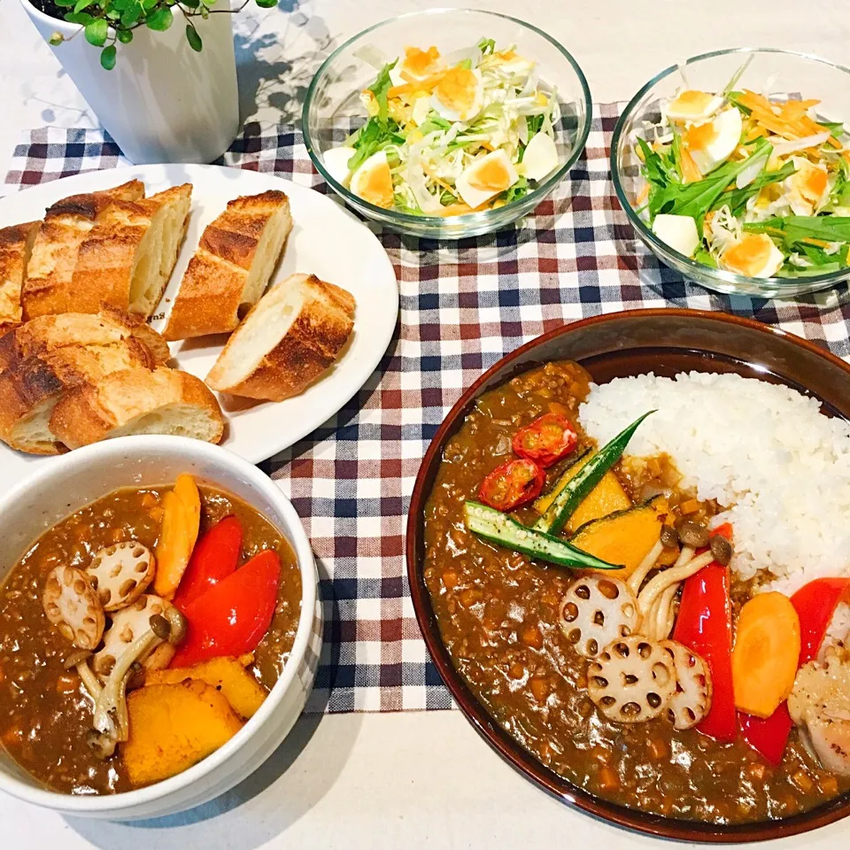 Snapdishの料理写真:揚げ野菜たっぷりキーマカレー|ayanaさん