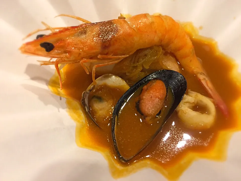 ブイヤベース紙鍋仕立てルイユとタルティーヌと共に|エイコーワールドさん