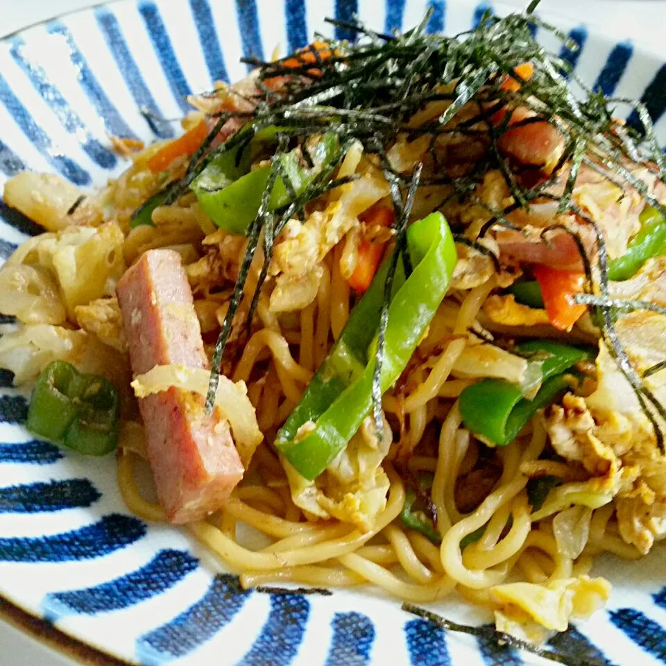 焼きそばチャンプル|ふりるさん