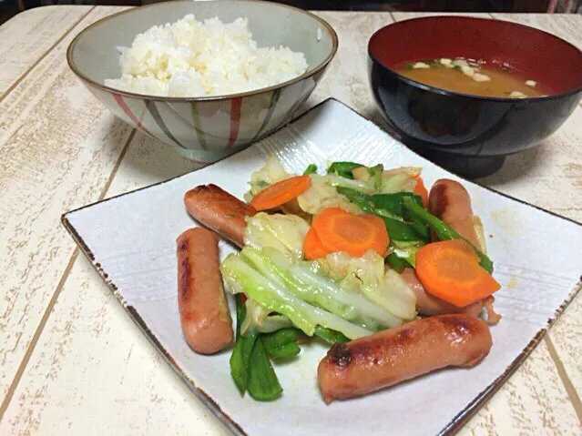 今日の男飯(⌒-⌒; )お昼バージョン♫|ひーちゃんさん