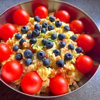 Japanese style potatoe salad with blueberries, sliced onions & cucumbers, Apple, carrots, pumpkin and so on!!|ayaneさん