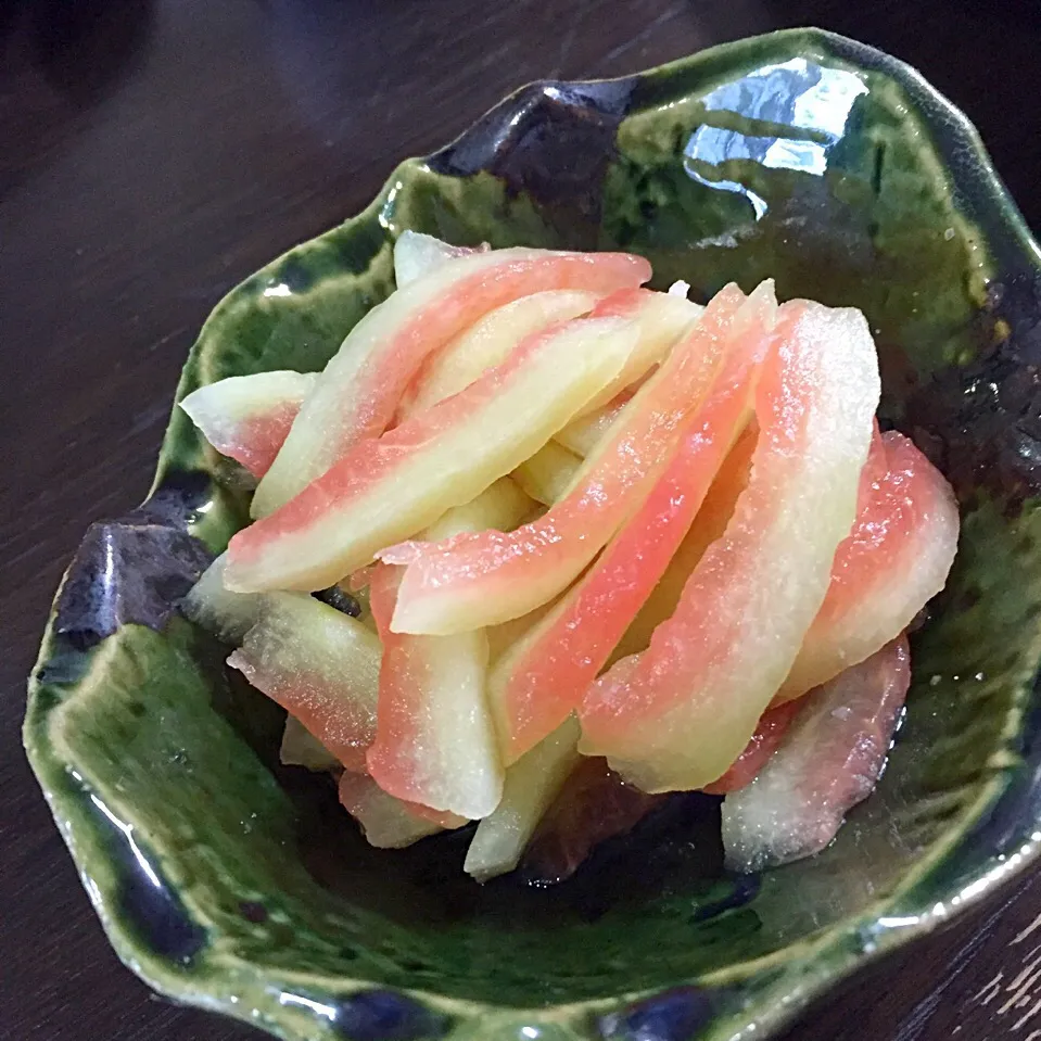 美味しく頂いたスイカ🍉のカスで〜漬物♫•*¨*•.¸¸♪|シロンさん