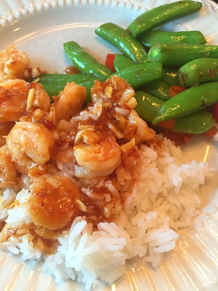 Snapdishの料理写真:Chili-glazed Shrimp with Jasmine Rice and Snap Peas|K Goodnessさん