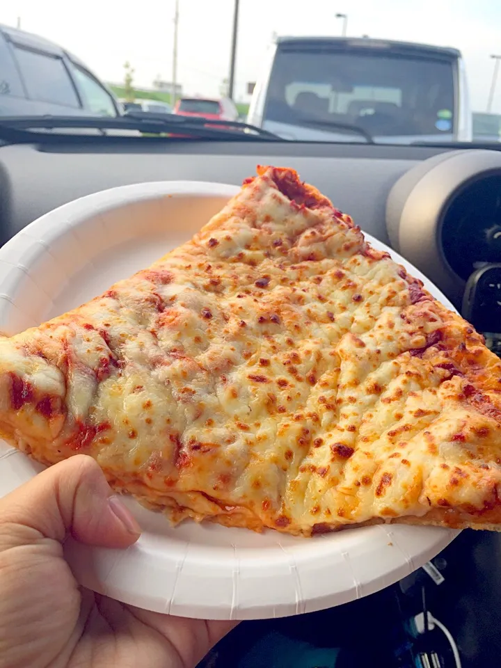 Costco cheese pizza|yeni kartikasariさん