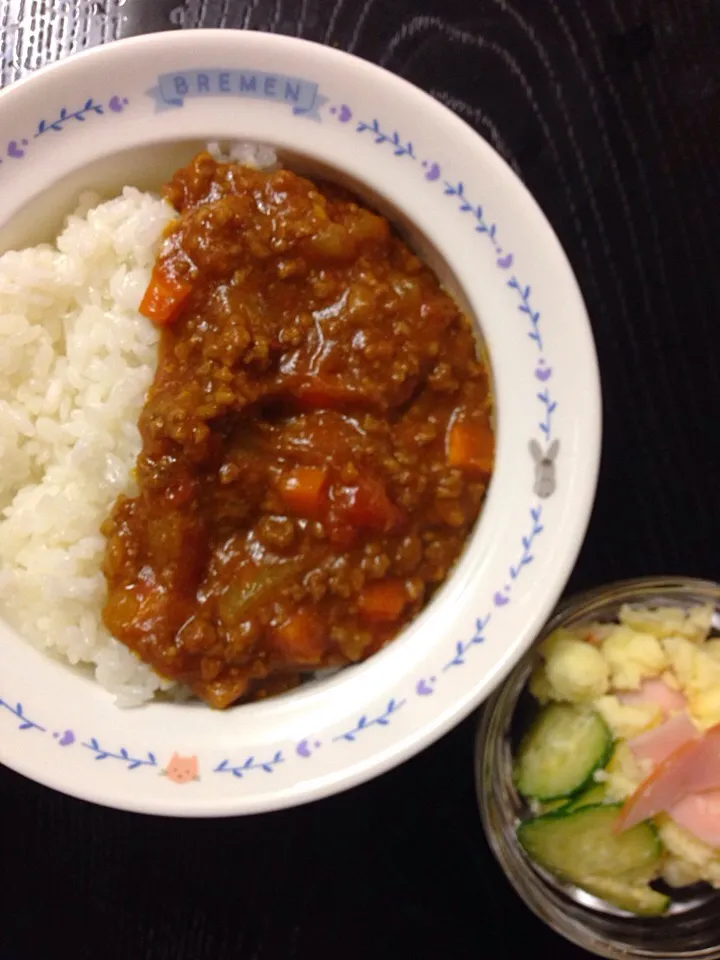 #ムスメご飯

キーマカレー、ポテトサラダ|mossan＠OSAKAさん