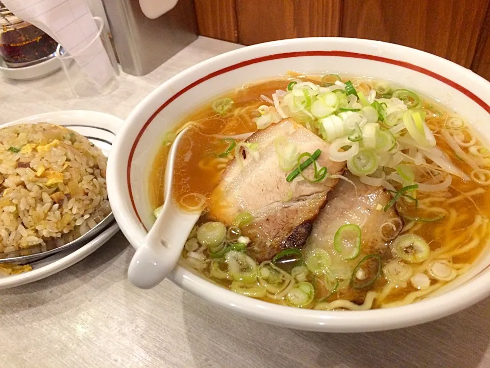 安来市 一刻 牛骨ラーメン(￣▽￣)|たっぷさん