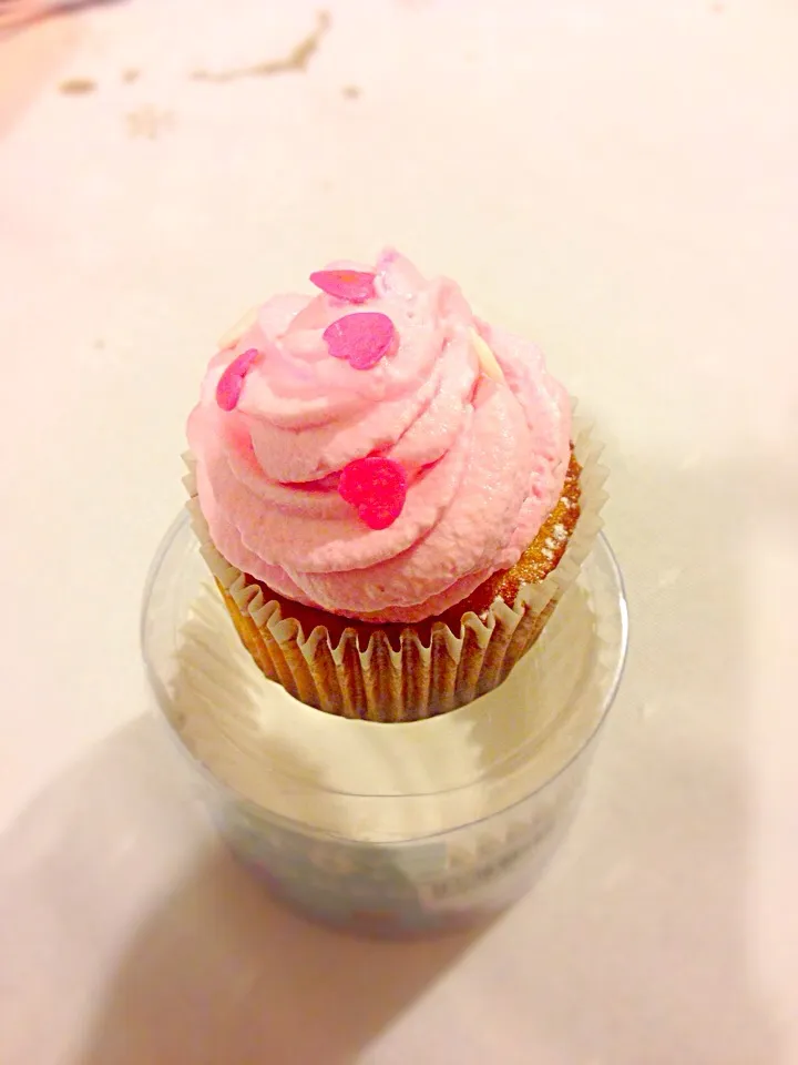 Sarah's Cupcake|Jhonny Yamashiroさん