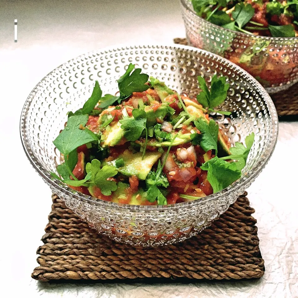 まちまちこさんの料理 トマトのアチャールとアボカドのサラダ 【Tomato achaar and avocado salad|izoomさん