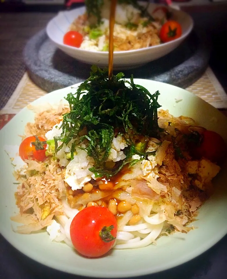 夏バテしない たんぱく質たっぷりなぶっかけうどん|佐野未起さん