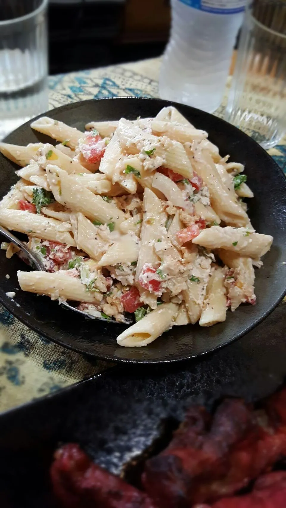 Penne Pasta Salad mixed with Tomato,Onion,Spicy Coconut, Yoghurt Ricotto cheese|Emanuel Hayashiさん