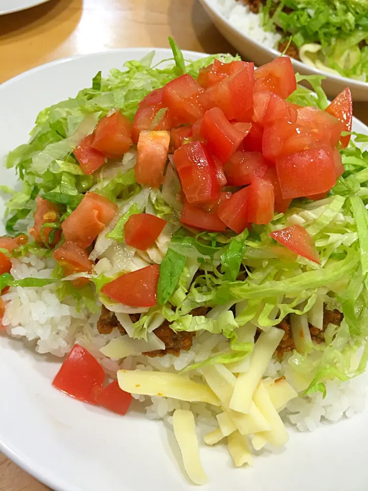 沖縄「ピロピロ」ライフさんの料理 タコライス|沖縄「ピロピロ」ライフさん